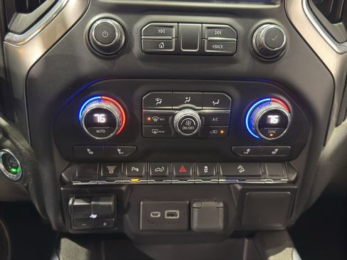 Used 2021 Chevrolet Silverado 2500 LT w/ All Star Edition image 33