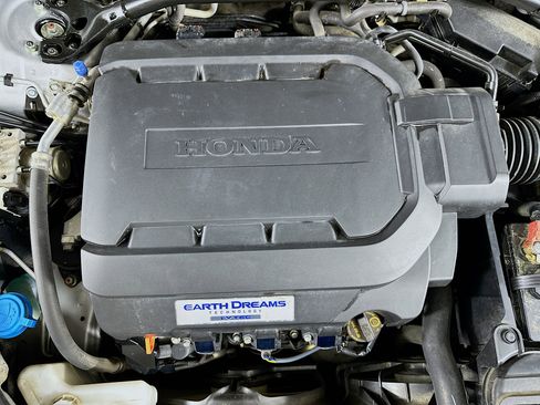 Used 2014 Honda Crosstour EX-L image 33