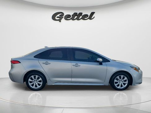 Used 2024 Toyota Corolla LE FWD image 4