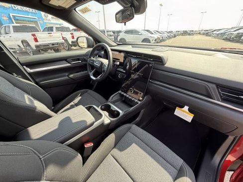 New 2026 GMC Terrain Elevation image 32