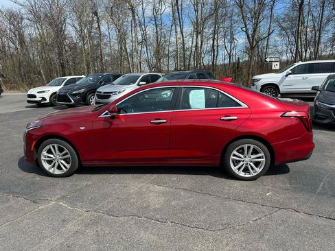 Used 2021 Cadillac CT4 Luxury w/ Cold Weather Package AWD/4WD image 8