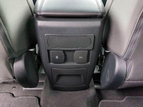 Certified 2023 Ford Explorer XLT image 19