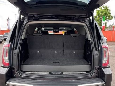 Used 2018 GMC Yukon Denali w/ Open Road Package RWD image 7