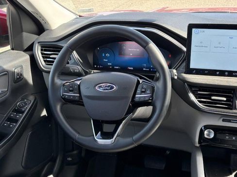 Used 2025 Ford Escape Platinum w/ Class II Trailer Tow Package image 14