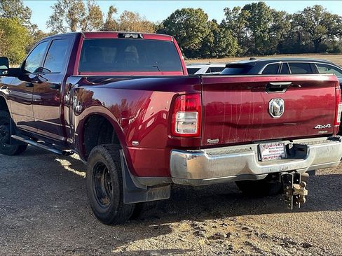 Used 2024 RAM 3500 Tradesman w/ Chrome Appearance Group image 2