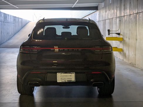 New 2026 Porsche Macan image 8