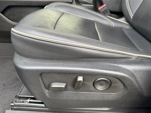 Used 2024 Chevrolet Tahoe Premier image 13