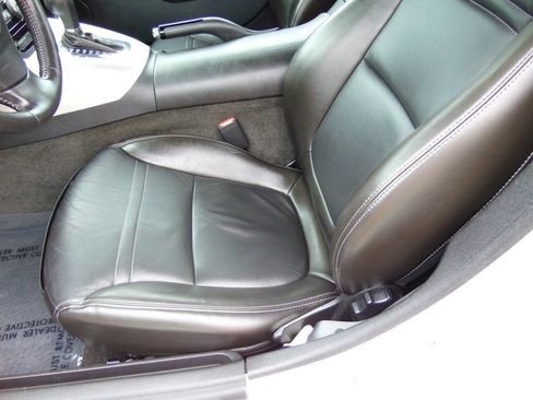 Used 2008 Saturn Sky w/ Premium Trim Package RWD image 7