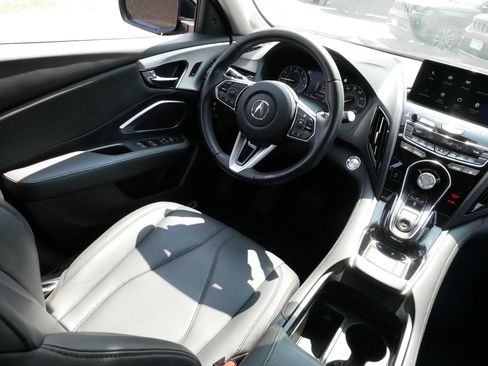 Used 2023 Acura RDX AWD image 9