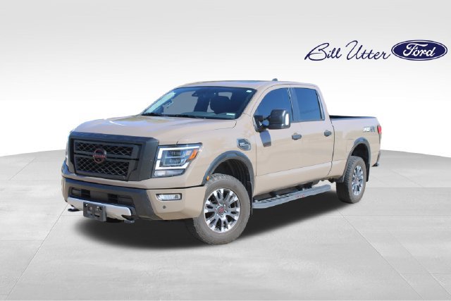 Used 2023 Nissan Titan PRO-4X w/ Pro-4x Convenience Package AWD/4WD image 1
