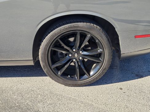 Used 2018 Dodge Challenger R/T w/ Blacktop Package image 6