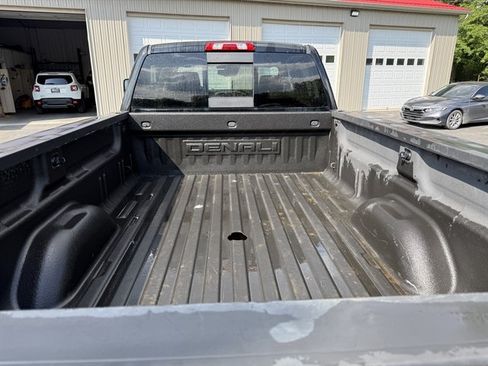 Used 2019 GMC Sierra 3500 Denali w/ Duramax Plus Package AWD/4WD image 9