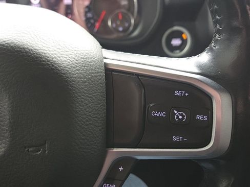 Used 2019 RAM 1500 Big Horn image 18