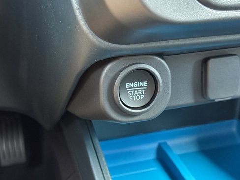 New 2026 Ford Maverick XLT image 29