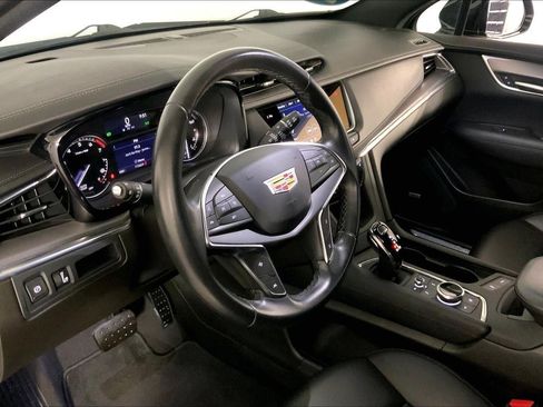 Used 2023 Cadillac XT5 Luxury FWD image 14