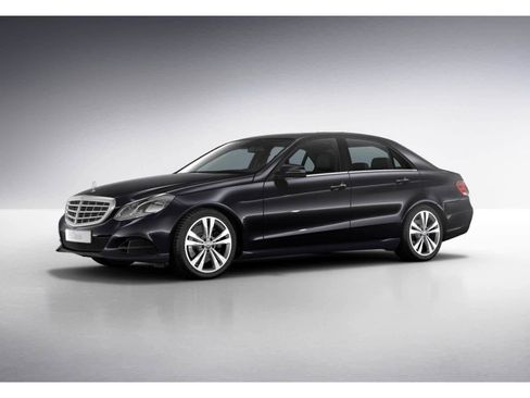 Used 2014 Mercedes-Benz E 350 Sedan image 37