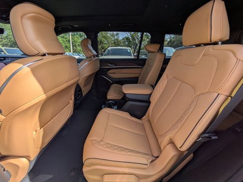 New 2025 Jeep Grand Cherokee L Summit image 12