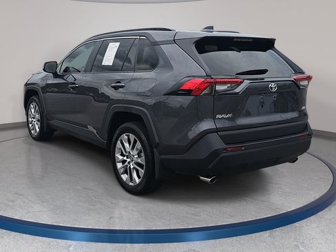 Used 2024 Toyota RAV4 XLE Premium FWD image 7