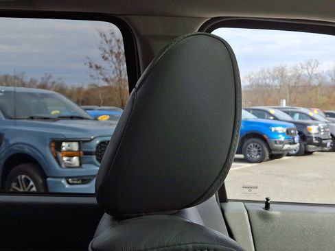 Used 2006 Jeep Grand Cherokee SRT8 w/ SRT Option Group I image 13