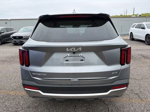 New 2026 Kia Sorento EX w/ EX Premium Package AWD/4WD image 3