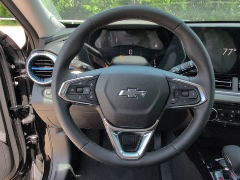New 2026 Chevrolet Trax LT FWD image 14