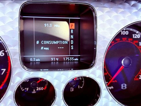 Used 2011 Bentley Continental GT image 31