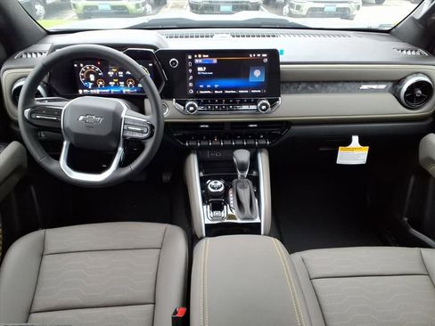 New 2026 Chevrolet Colorado ZR2 AWD/4WD image 18