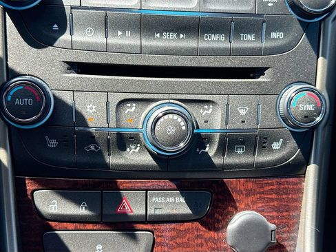 Used 2013 Chevrolet Malibu Eco w/ Leather Package FWD image 17