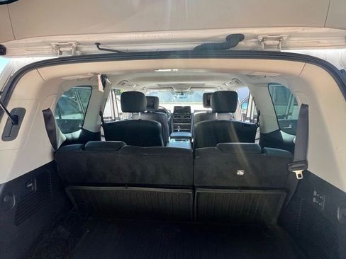 Used 2023 Nissan Armada Platinum w/ Captain's Chairs Package AWD/4WD image 16