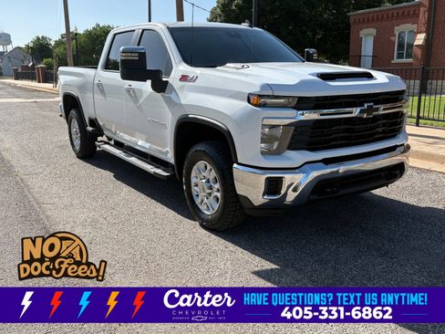 Used 2024 Chevrolet Silverado 2500 LT AWD/4WD image 29