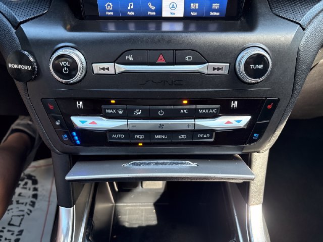 Used 2020 Ford Explorer ST w/ ST High-Performance Pack AWD/4WD image 19