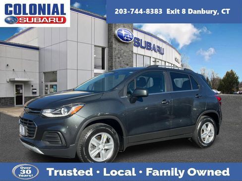 Used 2017 Chevrolet Trax LT w/ Sun & Sound Package image 1
