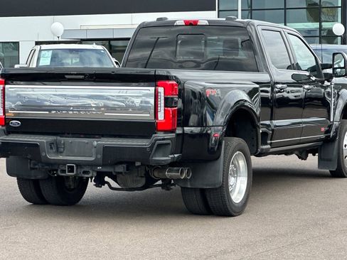 Used 2023 Ford F450 Platinum w/ FX4 Off-Road Package AWD/4WD image 4
