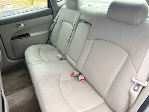 Used 2008 Buick LaCrosse CXL w/ Driver Confidence Package image 16