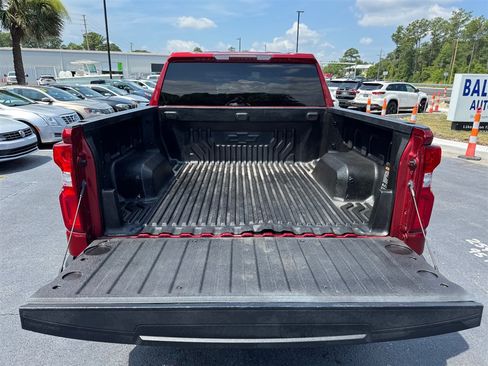 Used 2021 Chevrolet Silverado 1500 Custom Trail Boss AWD/4WD image 9