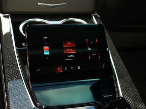 Used 2026 Cadillac Escalade ESV V image 25