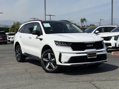 Certified 2022 Kia Sorento S w/ Panoramic Sunroof Package