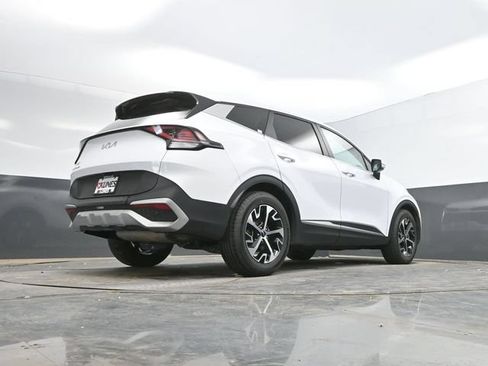 Used 2024 Kia Sportage EX FWD image 44