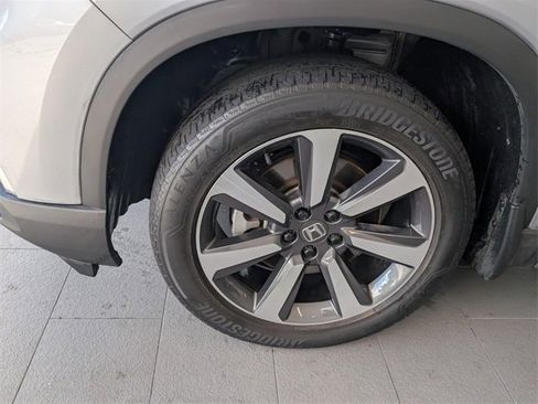 Used 2023 Honda Pilot Elite image 4