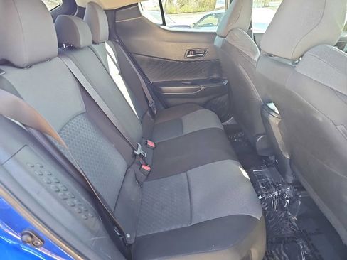 Used 2020 Toyota C-HR LE image 16