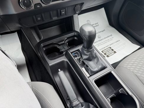 Certified 2023 Toyota Tacoma SR AWD/4WD image 17