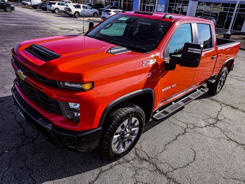 New 2026 Chevrolet Silverado 2500 Custom w/ Custom Value Package image 16