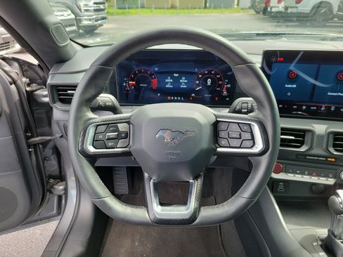 Used 2024 Ford Mustang Coupe RWD image 24