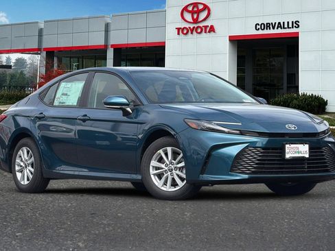 New 2026 Toyota Camry LE FWD image 2