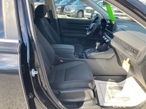 New 2026 Honda CR-V EX image 5