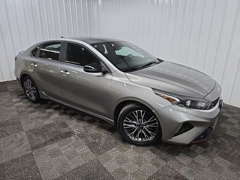Used 2022 Kia Forte GT-Line FWD image 7