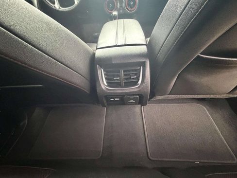 Used 2022 Chevrolet Blazer RS w/ Enhanced Convenience Package image 35