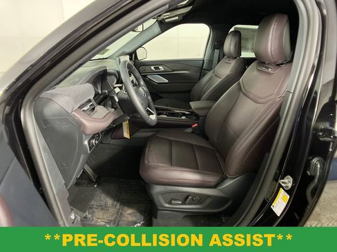 New 2026 Ford Explorer Platinum image 27