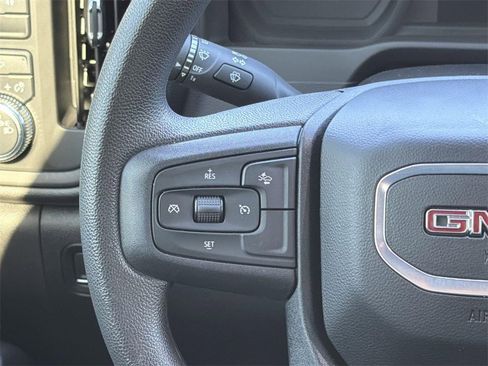 Used 2025 GMC Sierra 2500 Pro image 8