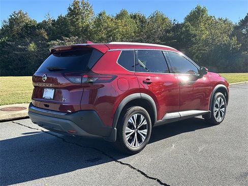 Used 2021 Nissan Rogue SV w/ Premium Package image 6